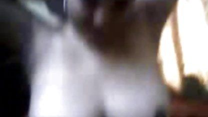 Mamma lärde sin dotter porr i hd lesbiska saker